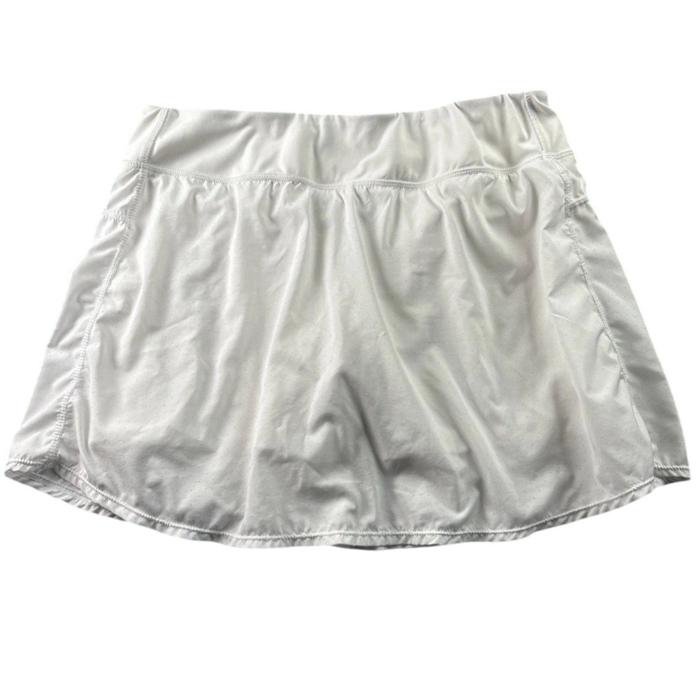 Danskin Skort Women's Large White Athletic Skirt with Built-In Shorts‎
